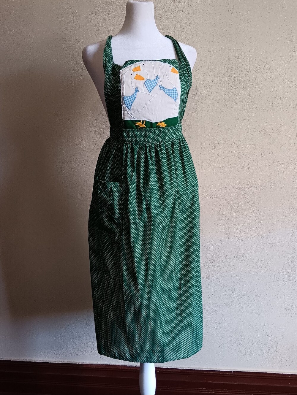 Green Coquette Cottagecore Vintage Goose Kitchen Apron W/ Pocket, Farmhouse - Picture 2 of 8